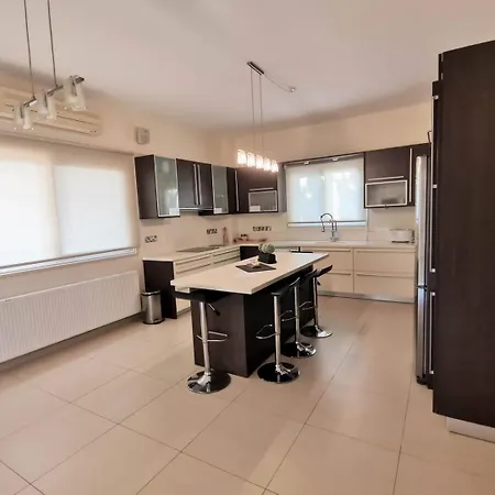 Orchard Blossom Private With Pool * Phrenaros