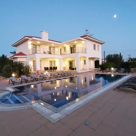 Orchard Blossom Private With Pool Villa Phrenaros