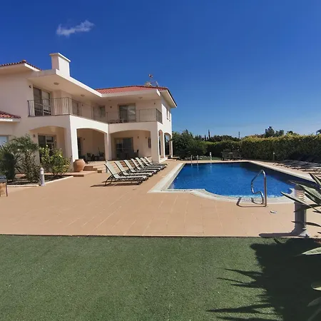 Orchard Blossom Private With Pool * Phrenaros