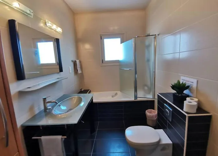 Orchard Blossom Private With Pool