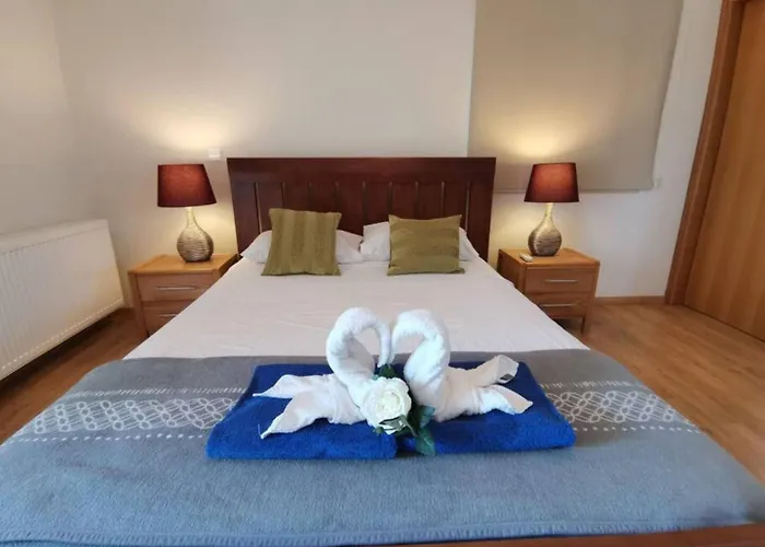 Vila Orchard Blossom Private With Pool