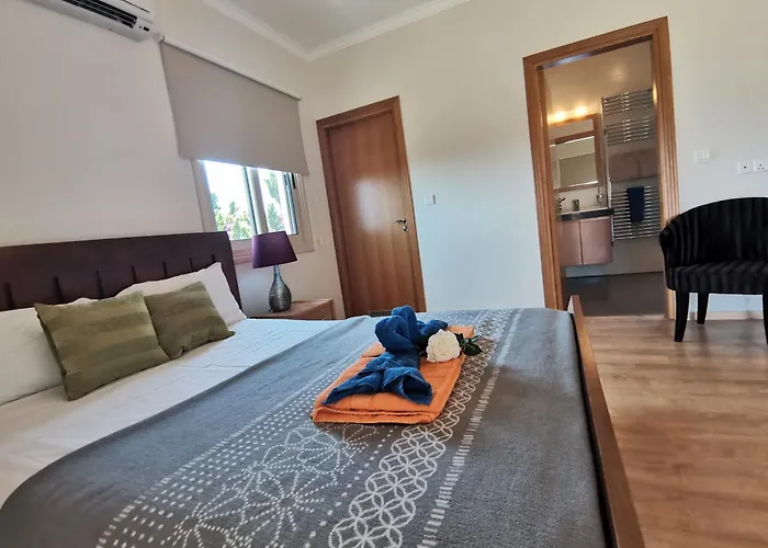 Orchard Blossom Private With Pool * Phrenaros