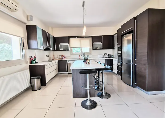 Orchard Blossom Private With Pool Vila