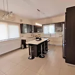 Orchard Blossom Private With Pool * Phrenaros