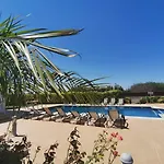 빌라 Orchard Blossom Private With Pool Phrenaros