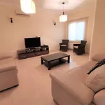 Orchard Blossom Private With Pool Phrenaros