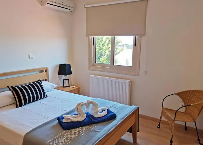 Orchard Blossom Private With Pool * Phrenaros