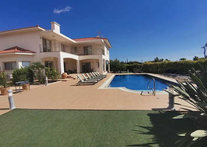 Orchard Blossom Private With Pool * Phrenaros